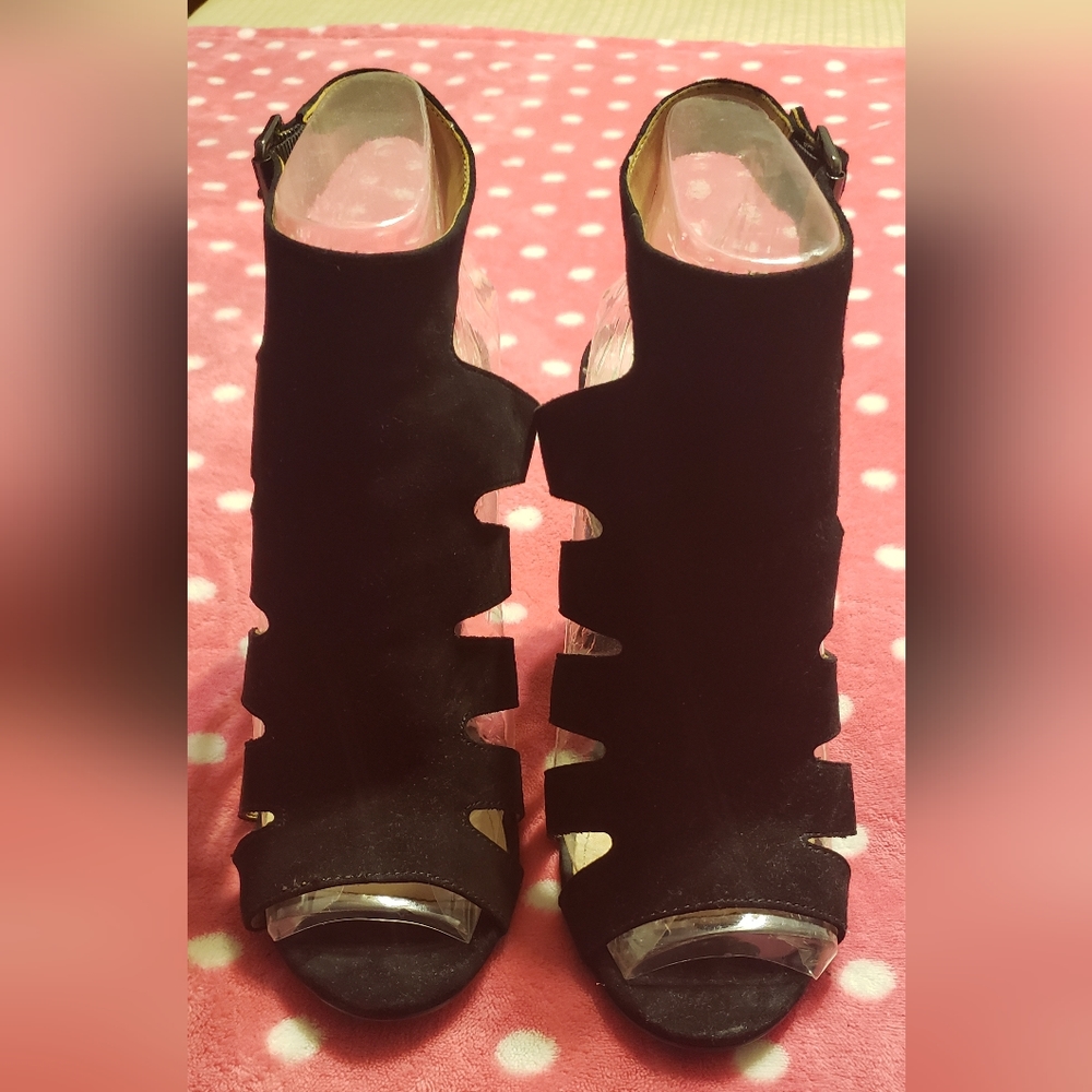 Steve Madden high heel shoes